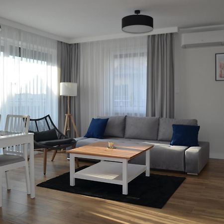 Apart City Break Apartament Swiebodzice Exterior photo